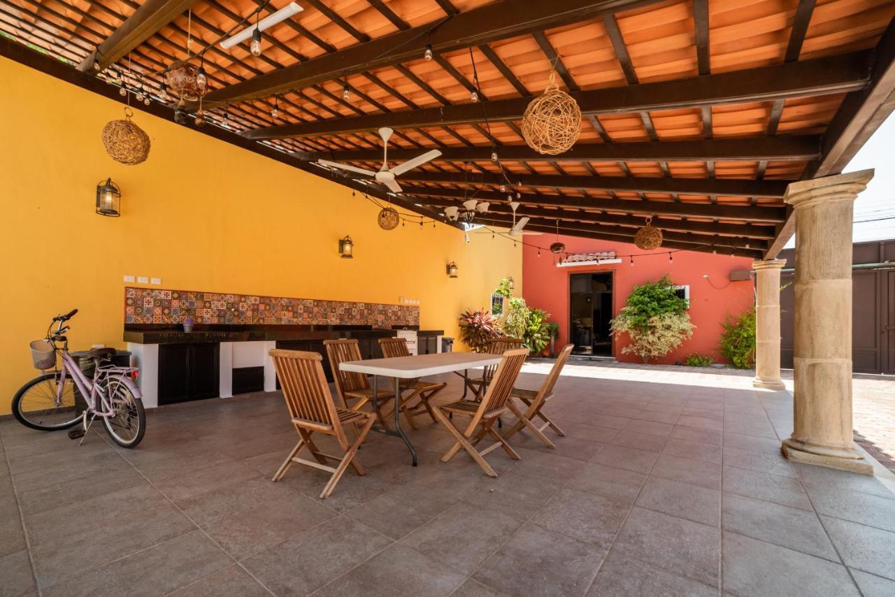 Espectacular Casona Con Alberca Y Jardines * Merida